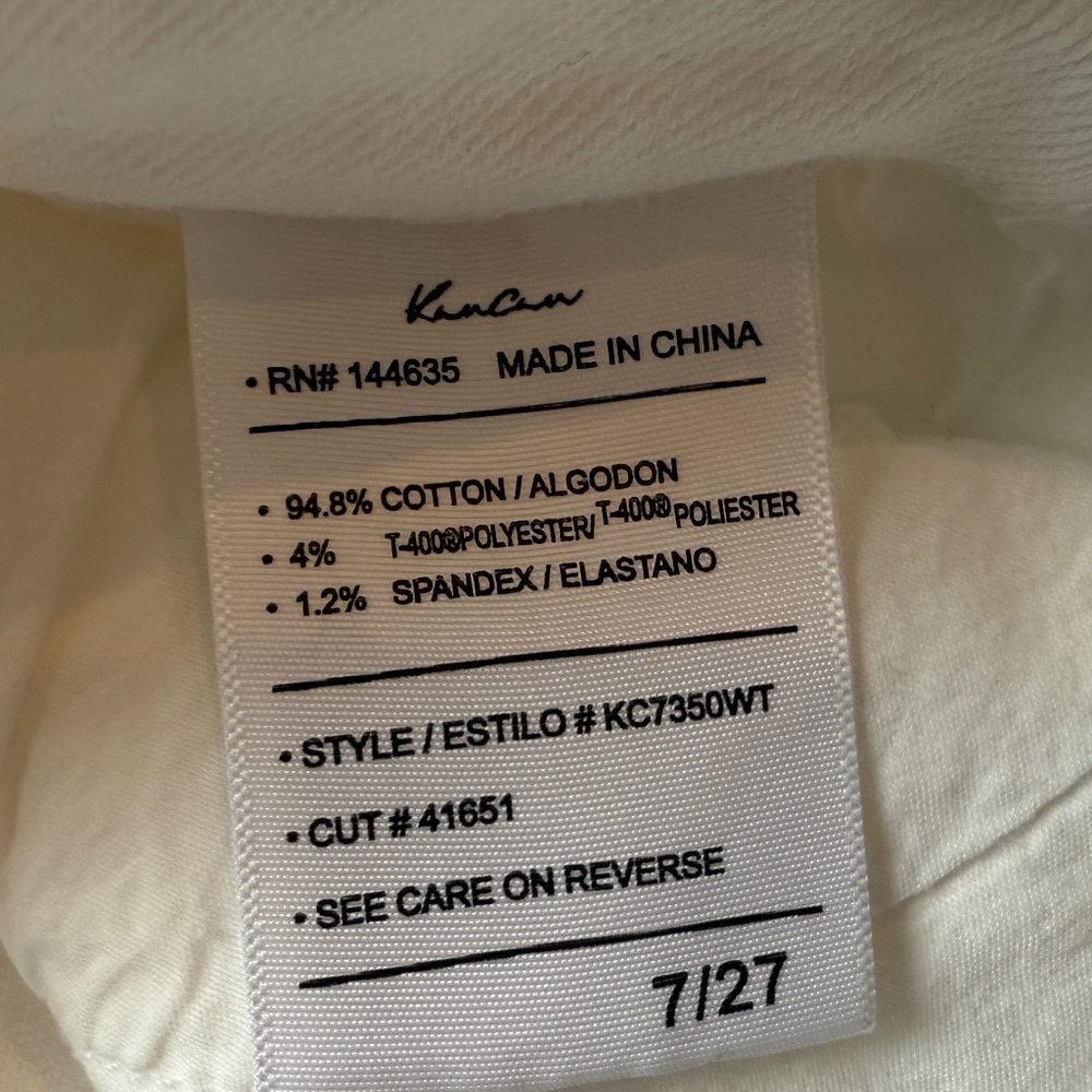 NWOT Ran Can Distressed Jeans - Picture 7 of 9
